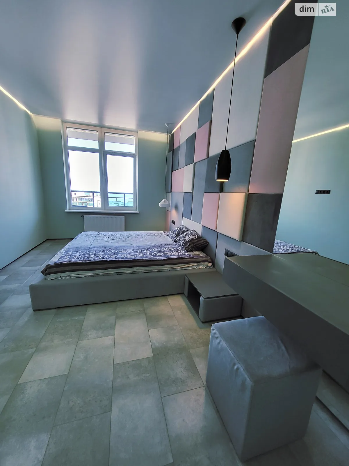 Продается 1-комнатная квартира 45 кв. м в Одессе, ул. Генуэзская, 3Г - фото 1