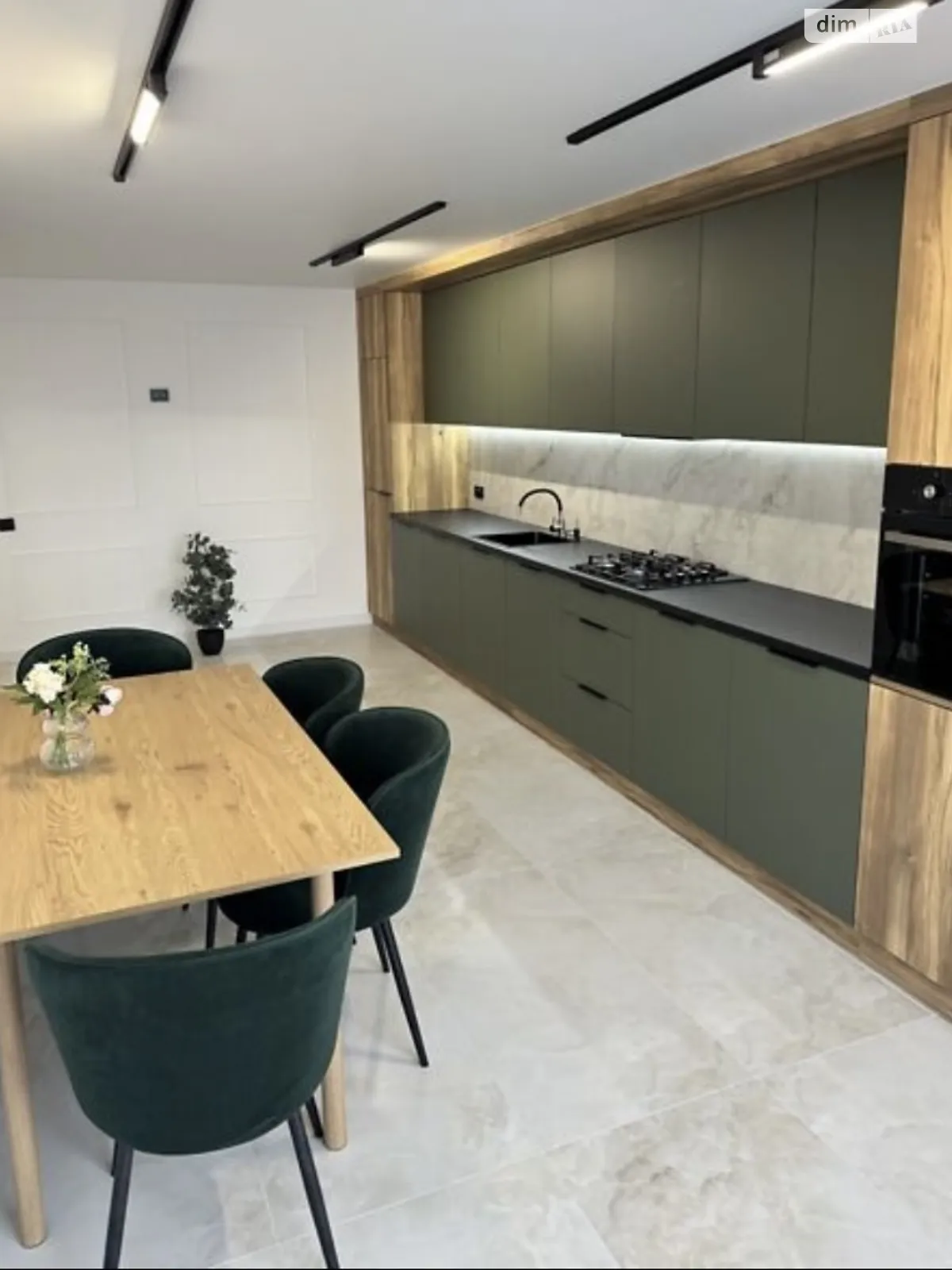 2-комнатная квартира 76 кв. м в Тернополе, цена: 86000 $ - фото 1