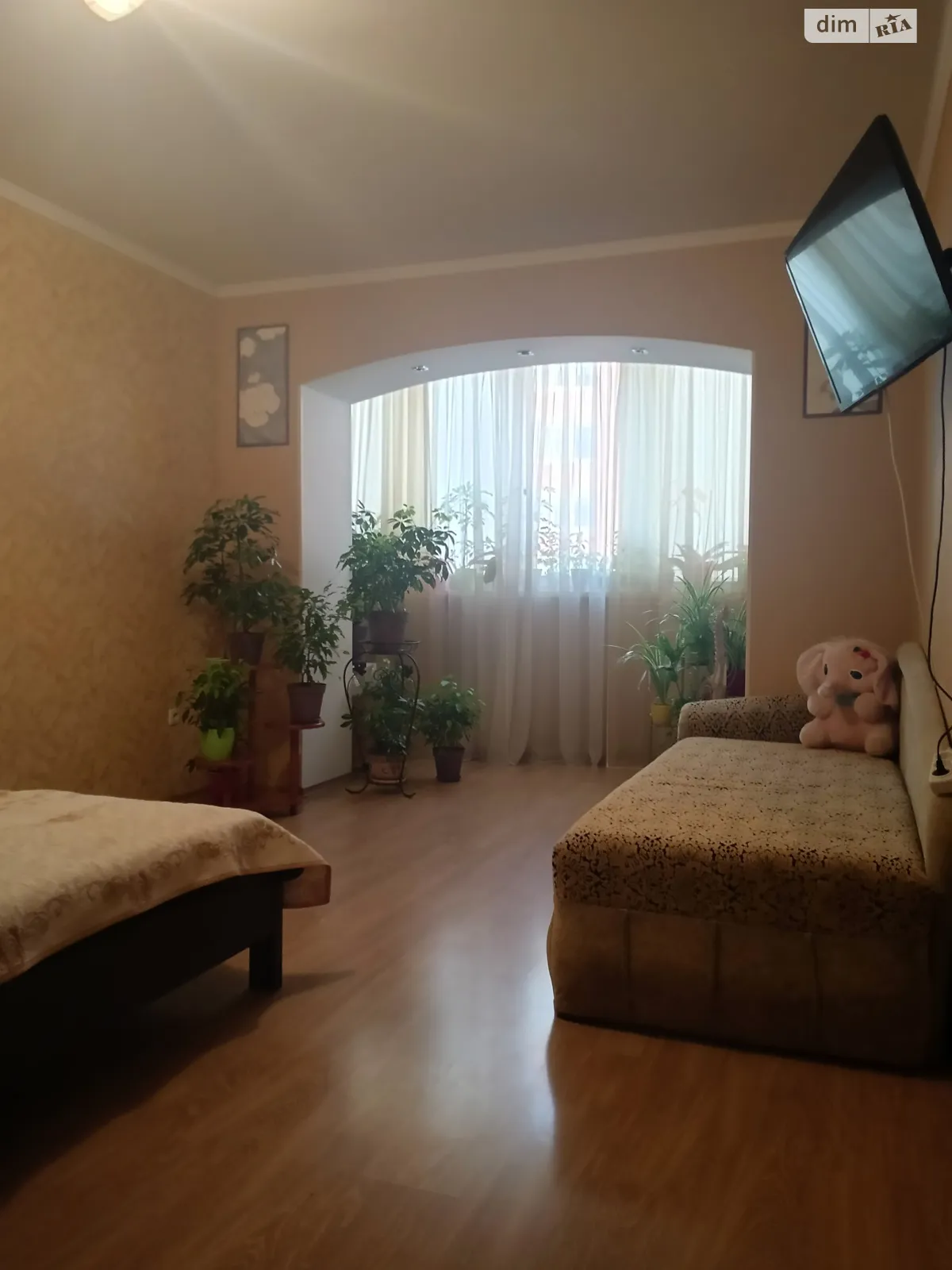 Здається в оренду 1-кімнатна квартира у Чорноморську, вул. Парусна, 1Г - фото 1