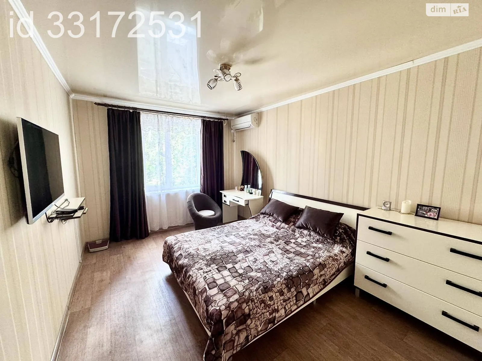Продается 3-комнатная квартира 57.1 кв. м в Николаеве, ул. Космонавтов - фото 1
