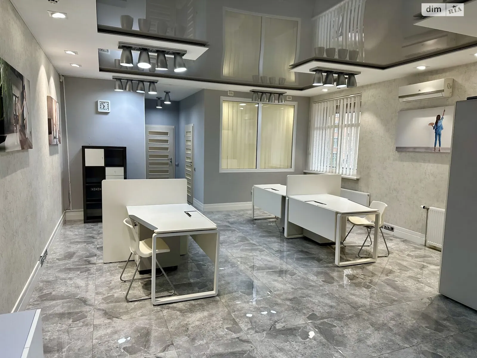 Здається в оренду офіс 70 кв. м в бізнес-центрі, цена: 1600 $ - фото 1