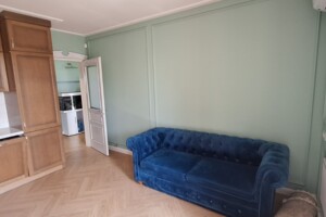 Продаж квартири, Миколаїв, р‑н. Центральний, Захисників Миколаєва (Декабристів (Центр)) вулиця