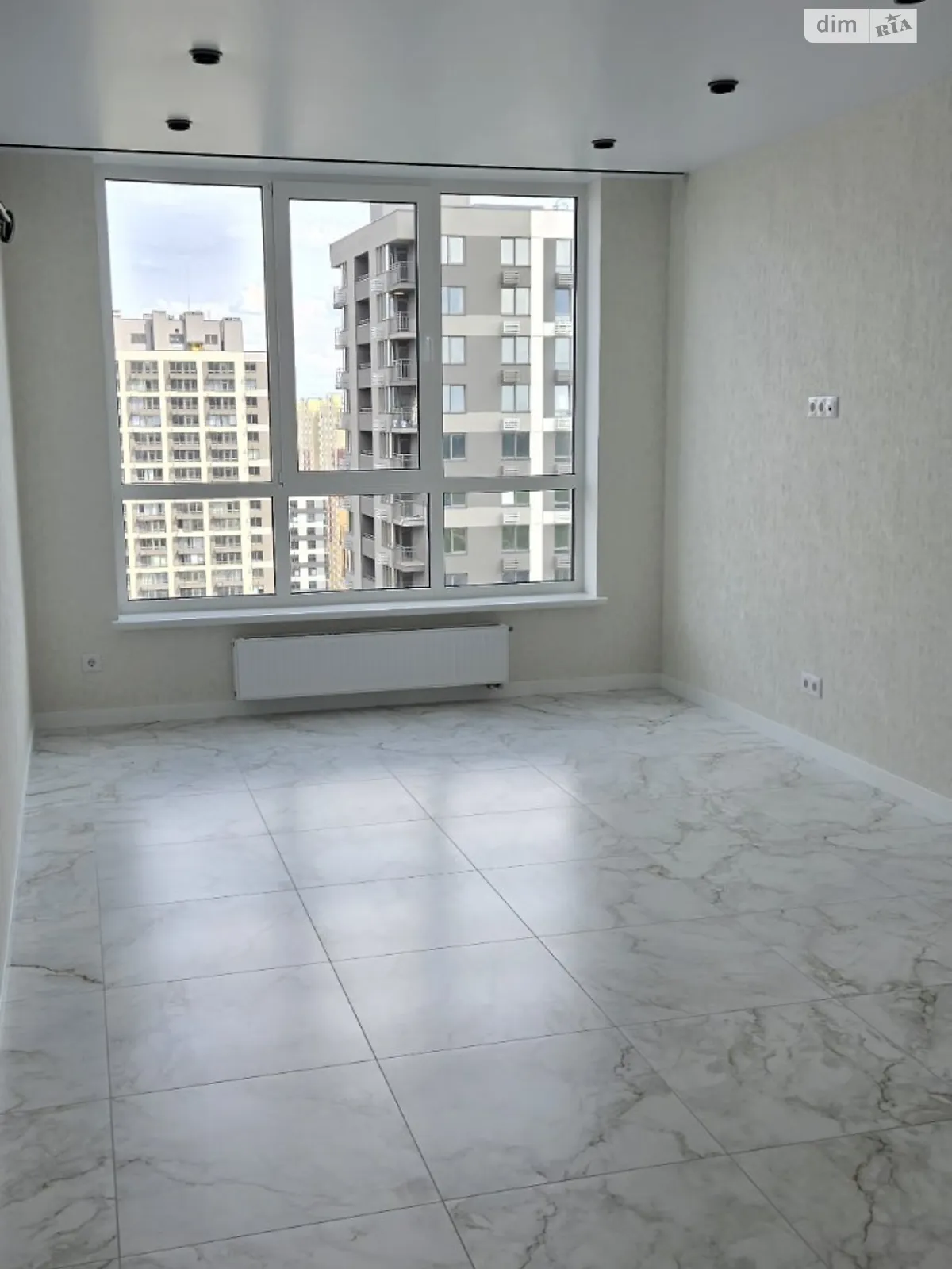 Продается 1-комнатная квартира 46 кв. м в Киеве, цена: 79999 $ - фото 1