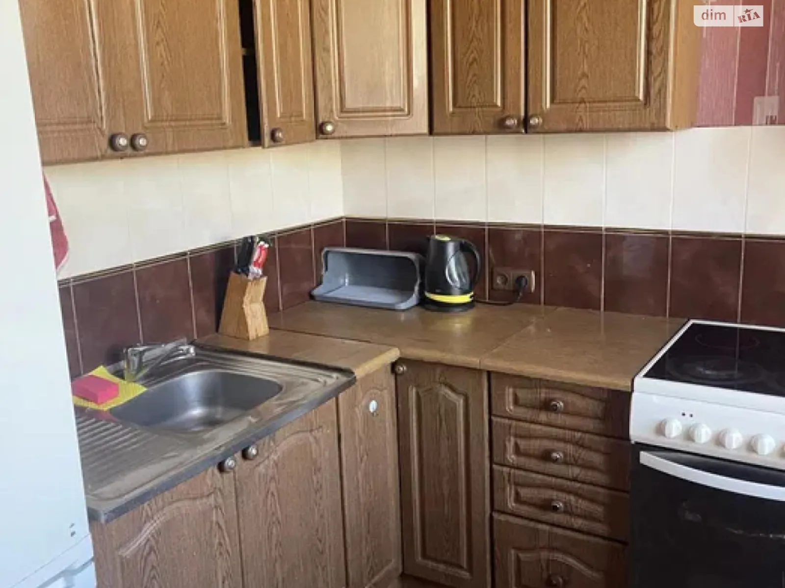 Продається 3-кімнатна квартира 76 кв. м у Києві, вул. Ахматової Анни, 14Б - фото 1