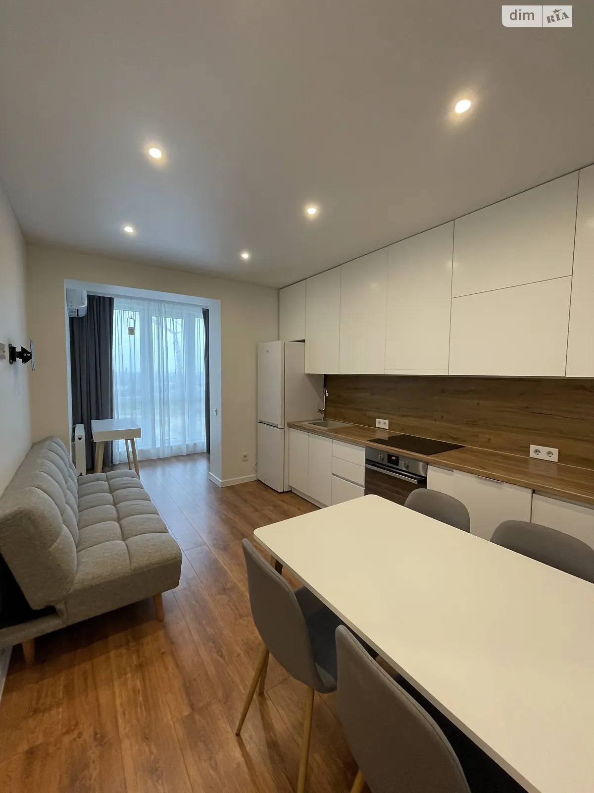 Продається 1-кімнатна квартира 42 кв. м у Рівному, цена: 69500 $ - фото 1