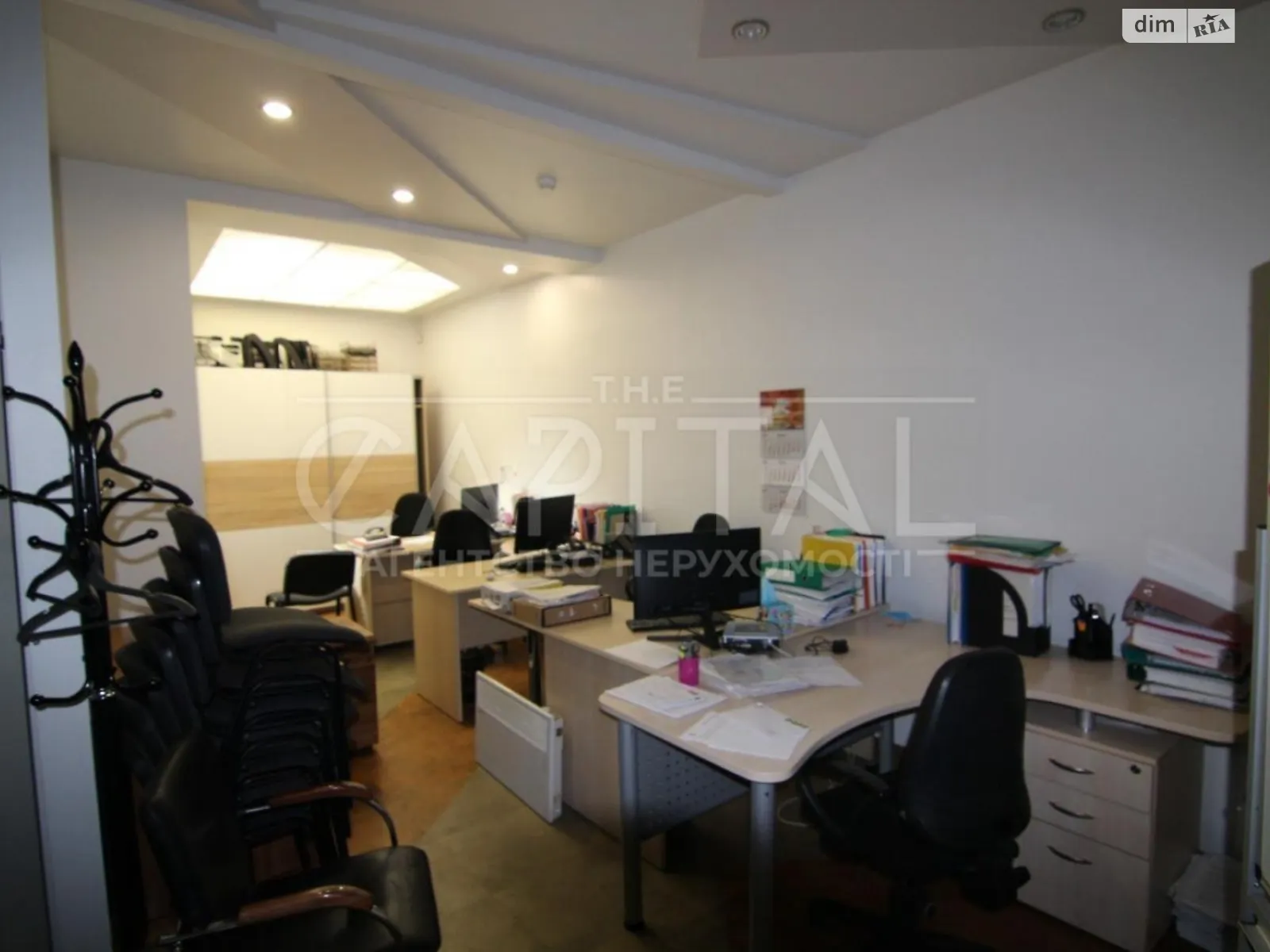 Продается офис 278.9 кв. м в бизнес-центре, цена: 420000 $ - фото 1