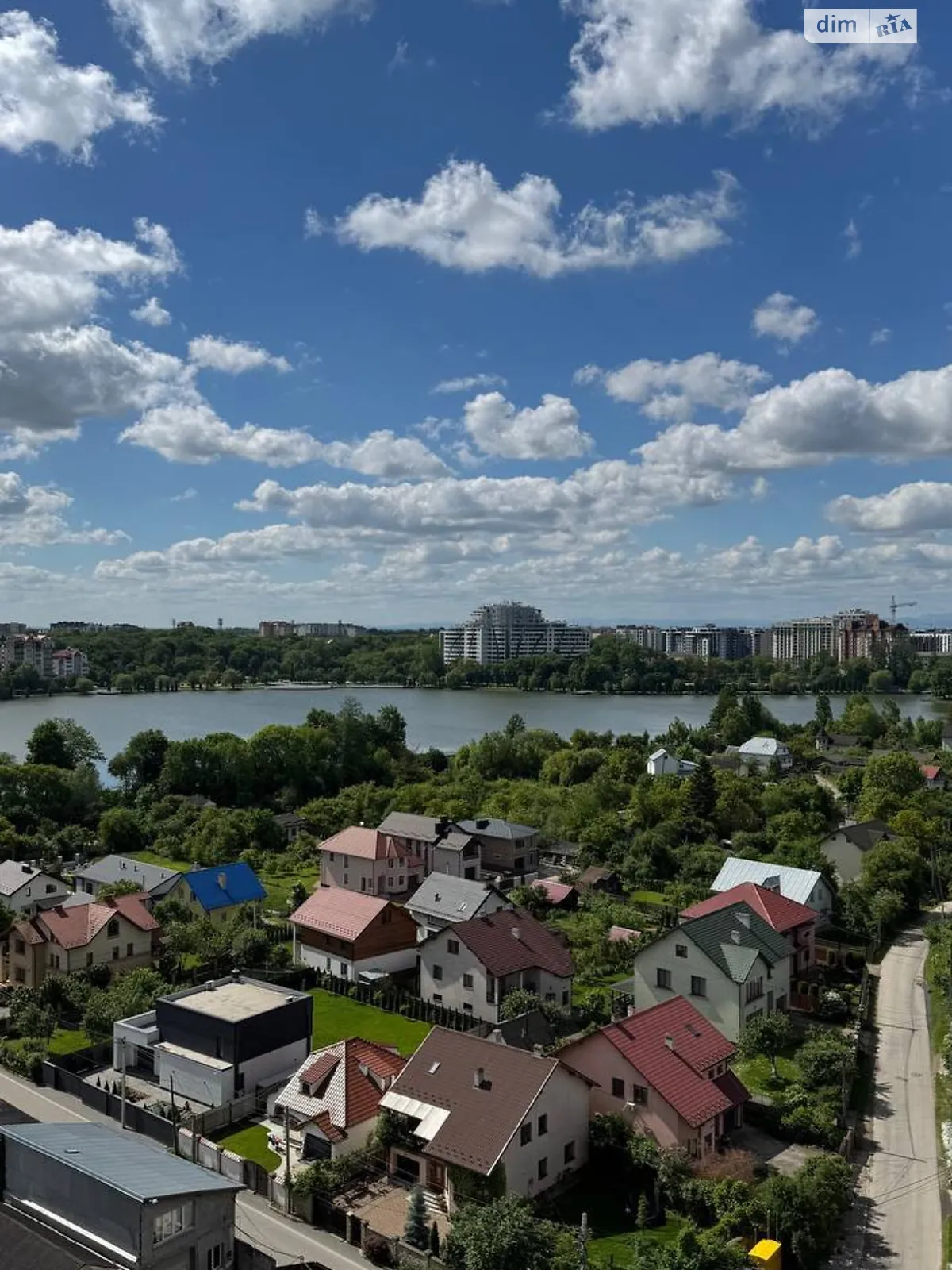 Продається 2-кімнатна квартира 75.3 кв. м у Івано-Франківську, вул. Ленкавського, 34/3 - фото 1