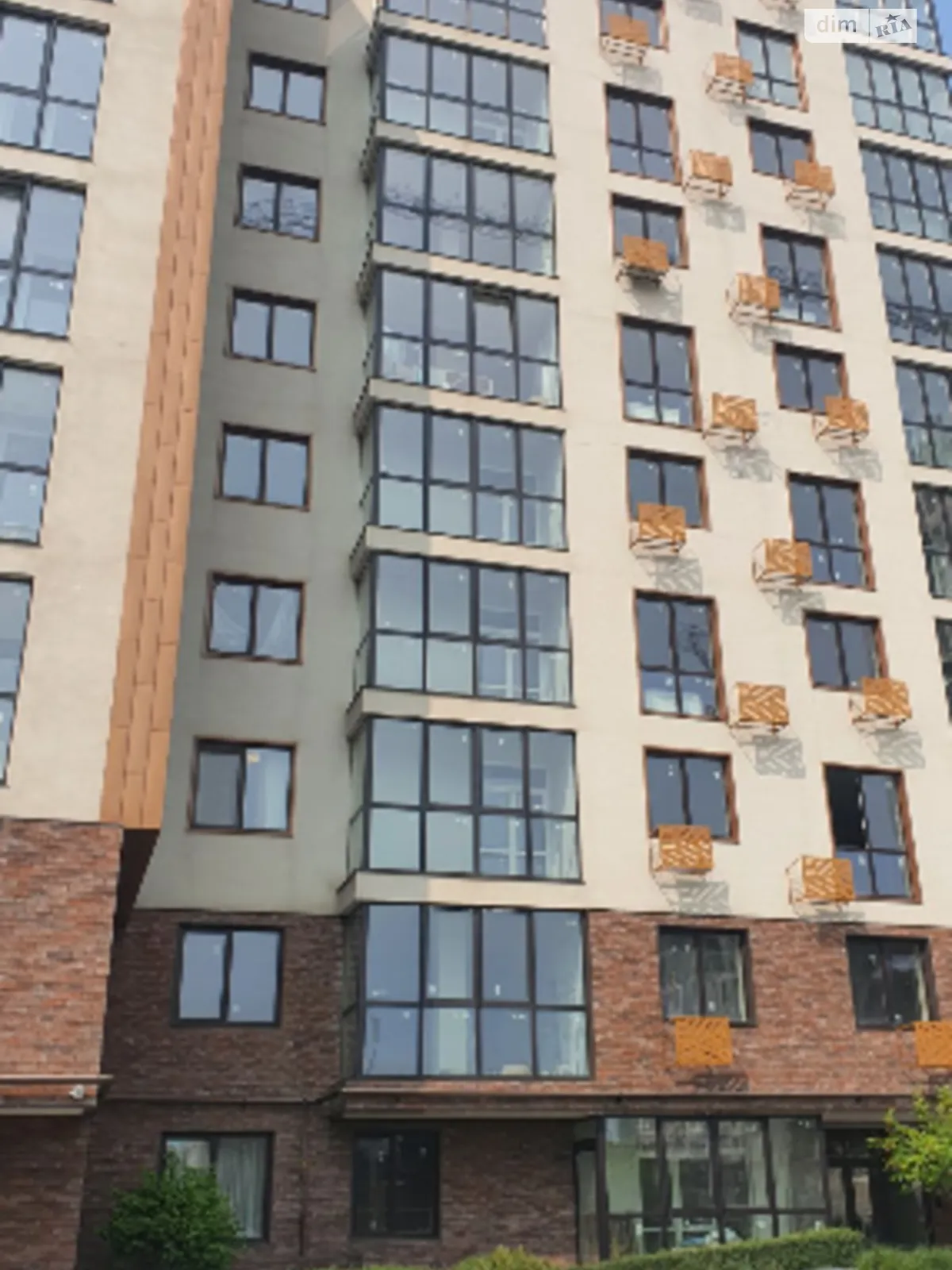 Продается 2-комнатная квартира 91 кв. м в Харькове, ул. Динамовская, 15А - фото 1