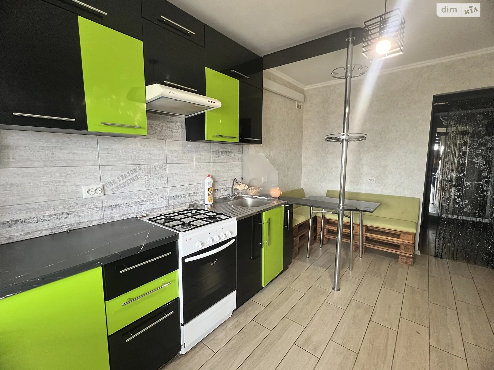 1-комнатная квартира 44 кв. м в Тернополе, просп. Злуки, 47В - фото 1
