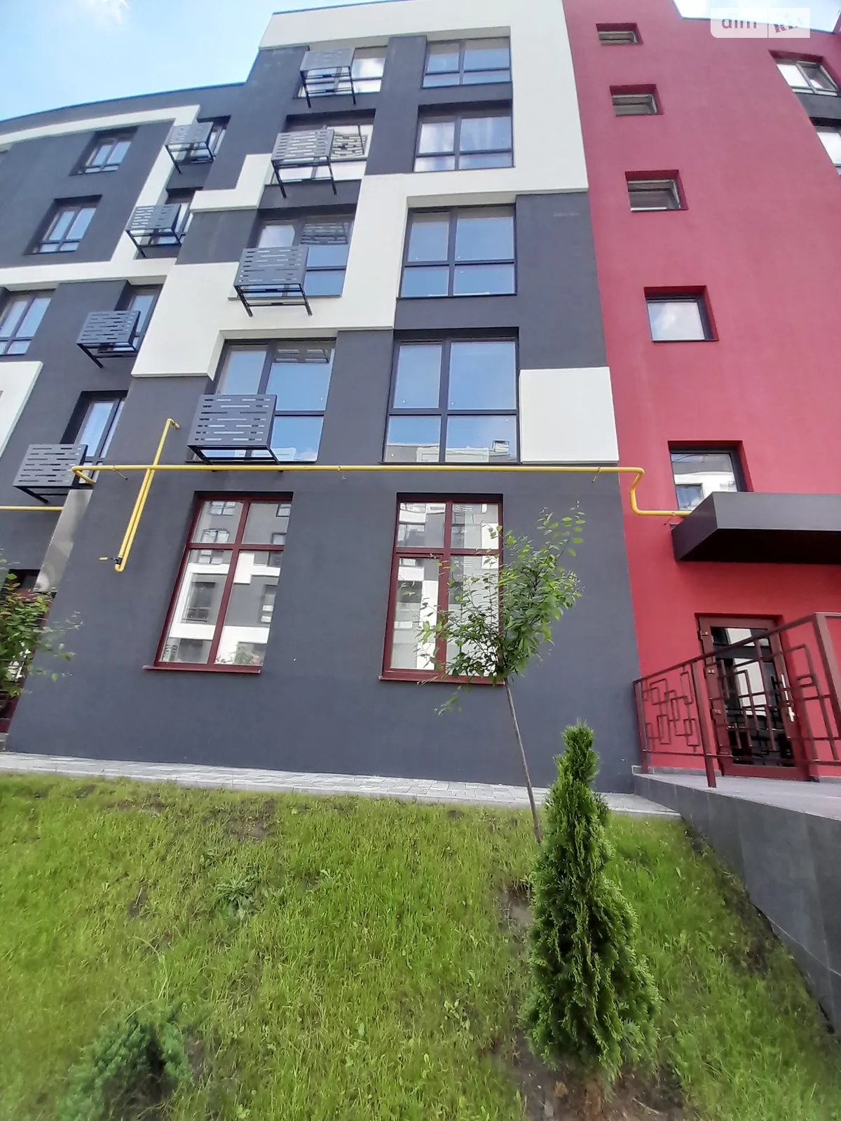 Продається 1-кімнатна квартира 37.5 кв. м у Гатне, пров. Грушевського, 22 - фото 1