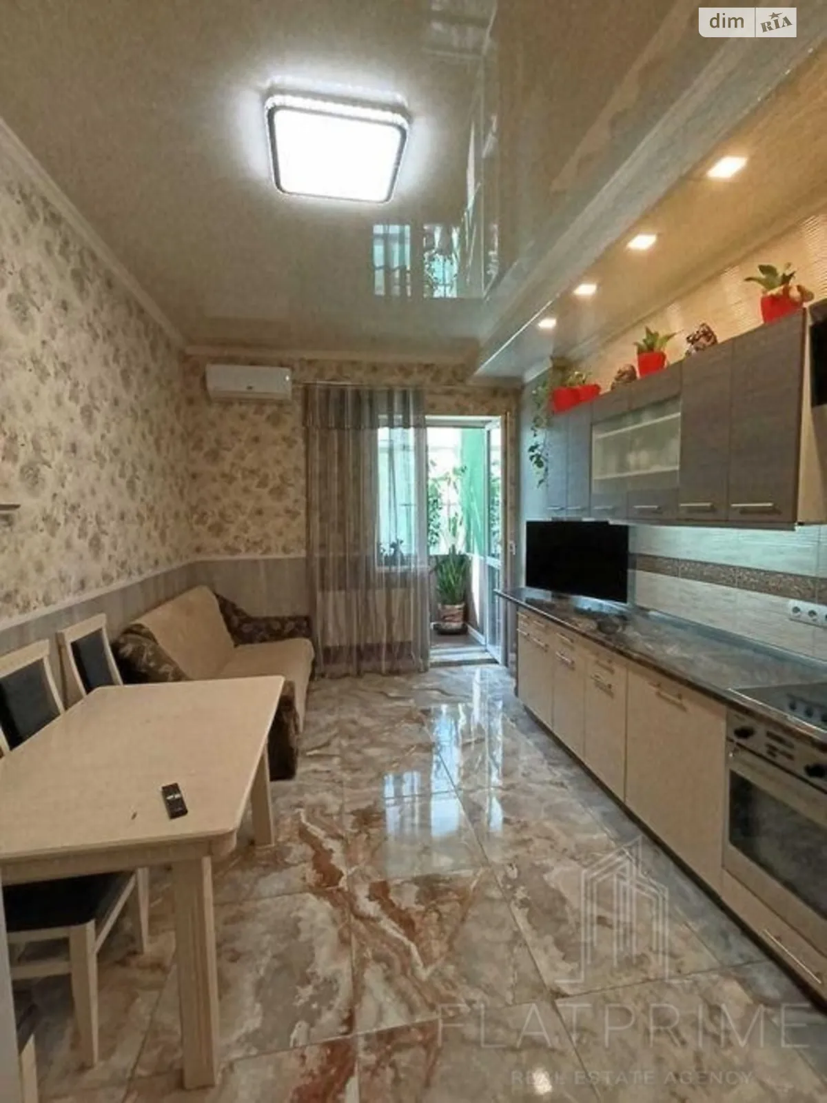 Продается 1-комнатная квартира 54 кв. м в Киеве, ул. Теремковская, 3Г - фото 1