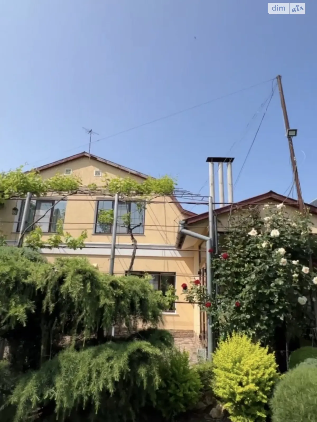 Продается дом на 2 этажа 136 кв. м с участком, цена: 195000 $ - фото 1
