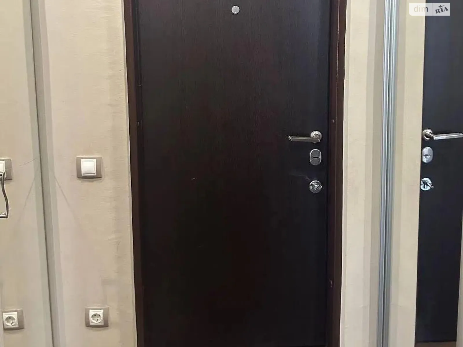 Продається 1-кімнатна квартира 32 кв. м у Києві, цена: 60000 $ - фото 1