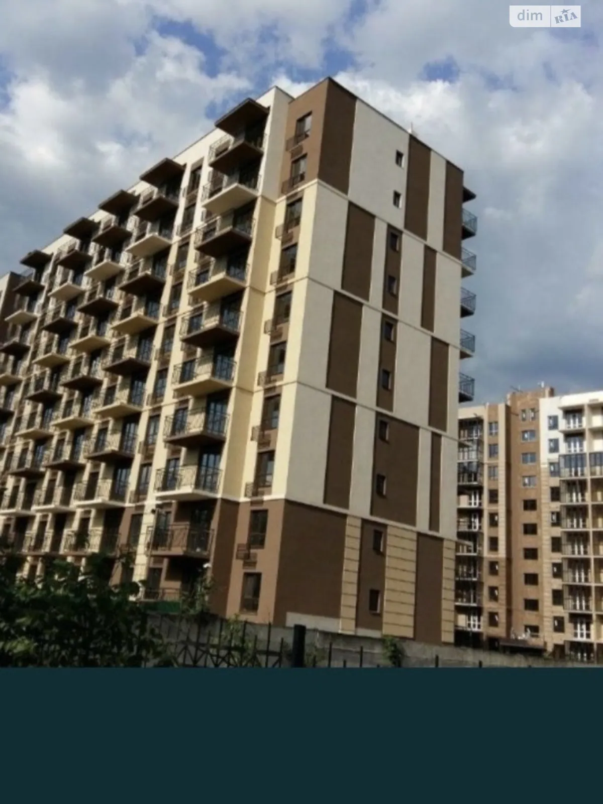 Продается 1-комнатная квартира 41 кв. м в Киеве, ул. Метрологическая, 107 - фото 1