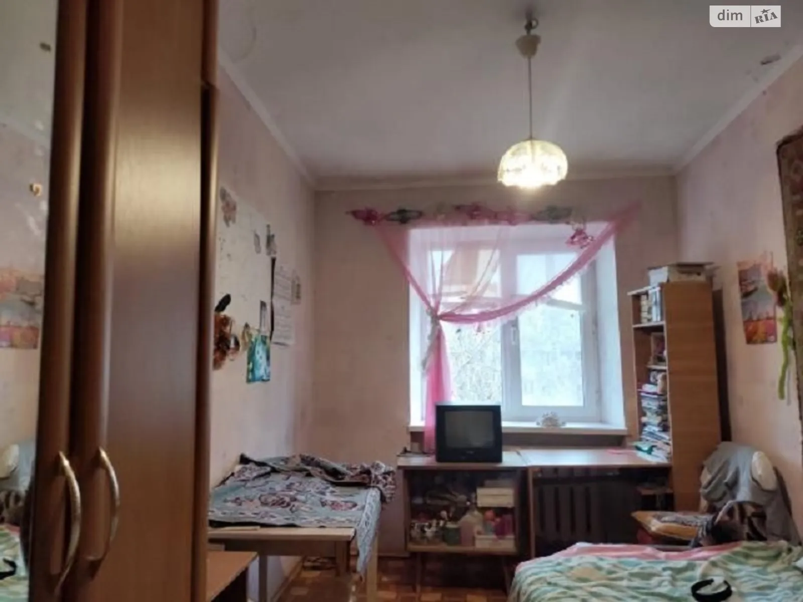 Продается 3-комнатная квартира 60 кв. м в Одессе, ул. Капитана Кузнецова - фото 1