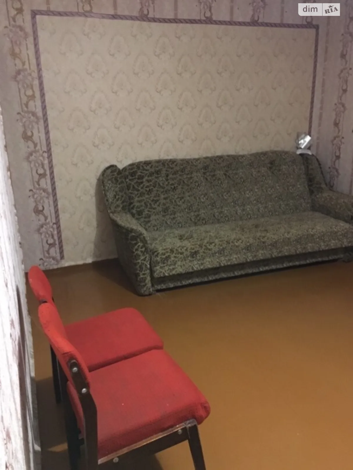 Продається 3-кімнатна квартира 56.5 кв. м у Ромнах, вул. Аптекарська - фото 1