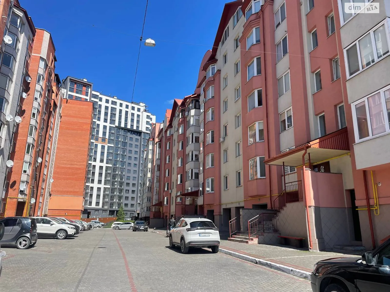 5-комнатная квартира 214.9 кв. м в Тернополе, ул. Наливайко, 1Б - фото 1