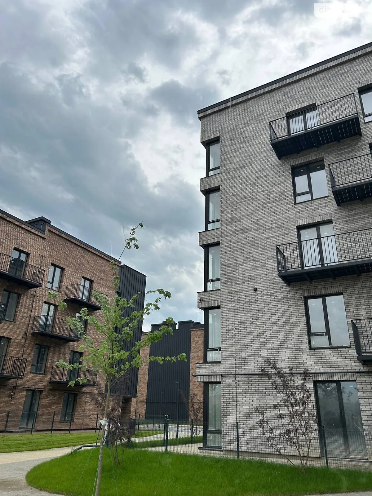 Продается 2-комнатная квартира 64.3 кв. м в Криховцах, ул. 24-го Августа - фото 1