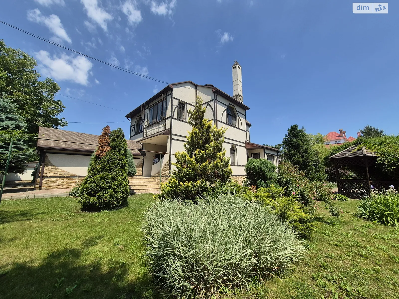 Продается дом на 2 этажа 290 кв. м с мебелью, цена: 265000 $ - фото 1