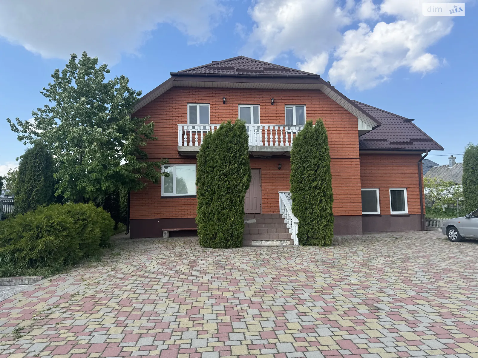 Продается дом на 2 этажа 225.7 кв. м с садом, цена: 175000 $ - фото 1