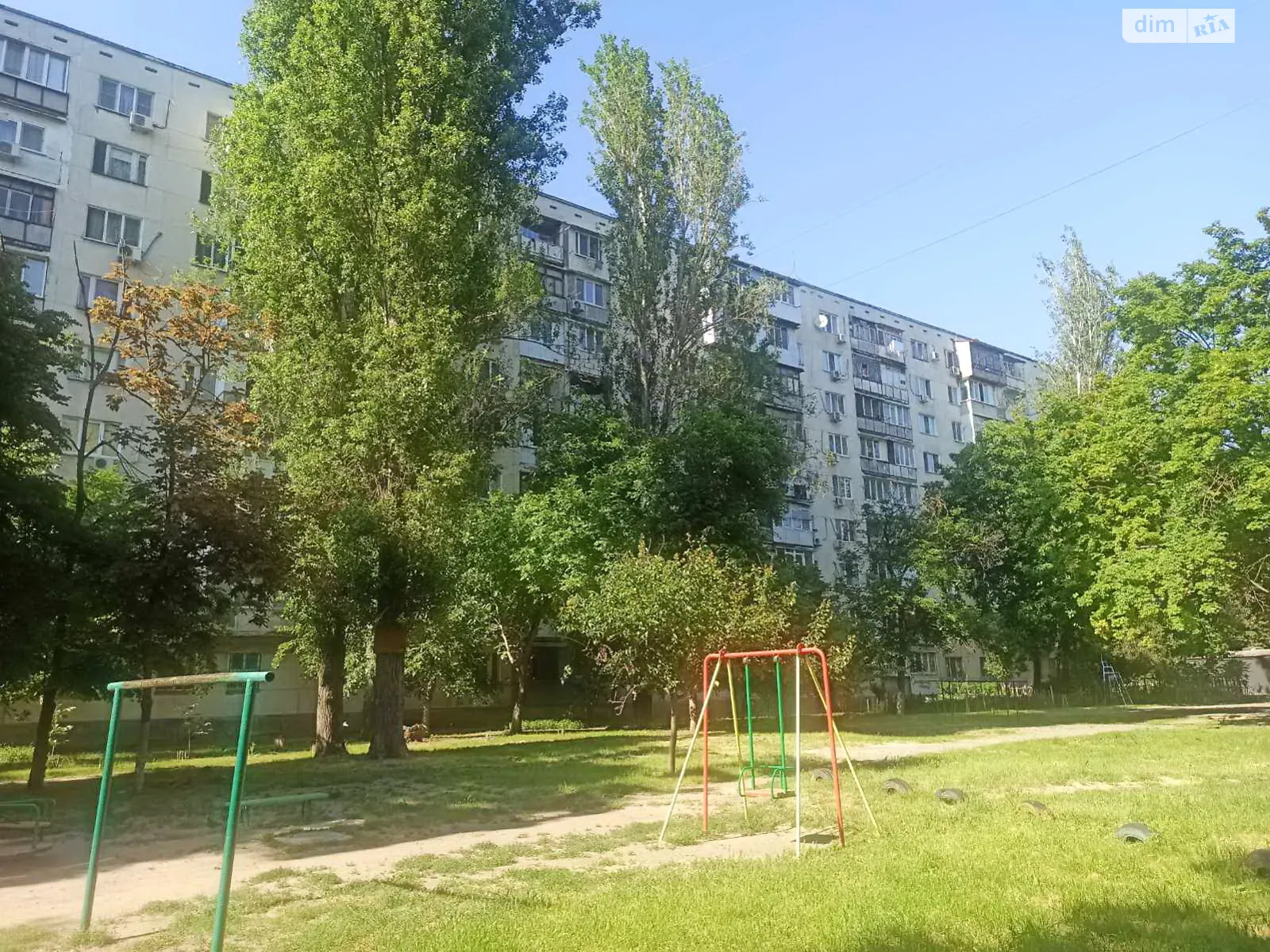 Продается 1-комнатная квартира 30 кв. м в Одессе, ул. Академика Королева - фото 1