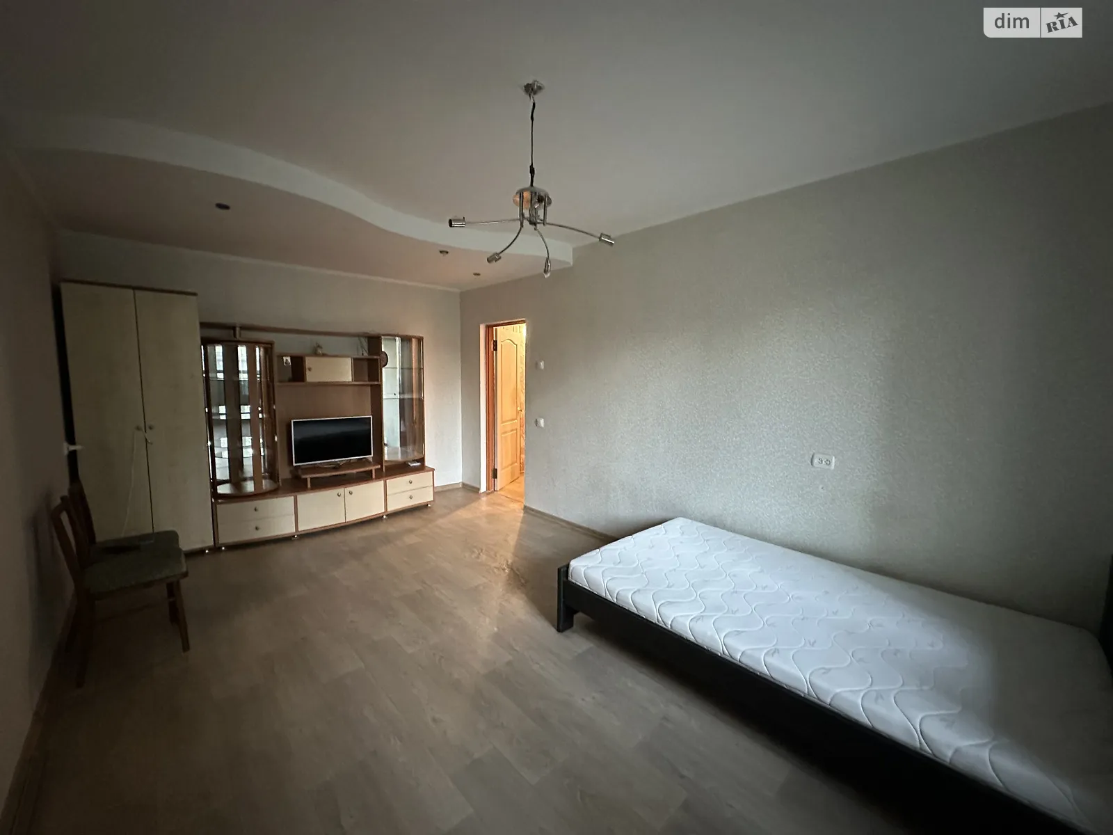 Продается 1-комнатная квартира 36.5 кв. м в Николаеве, пер. Парусный - фото 1