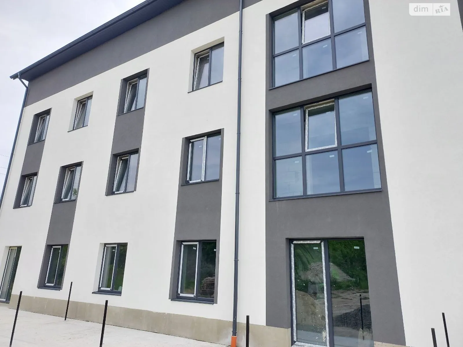 2-комнатная квартира 56.6 кв. м в Тернополе, Карпенка-Винниченка - фото 1