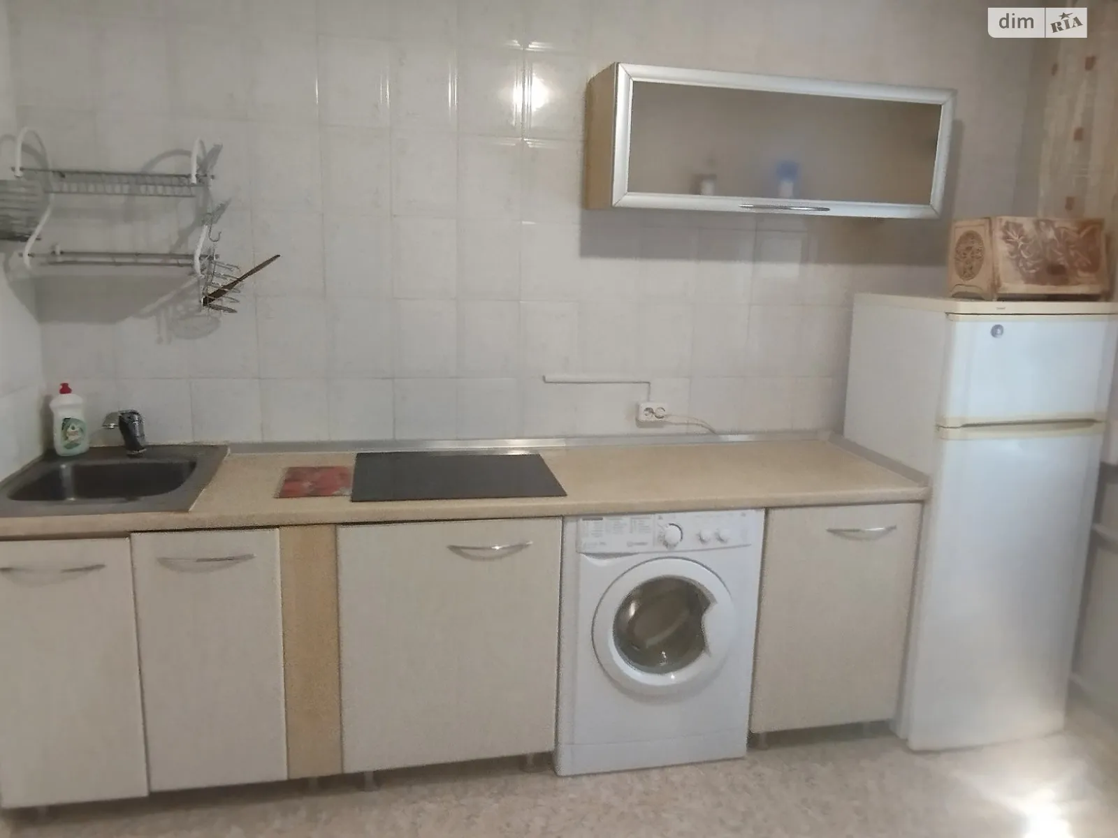 Сдается в аренду 1-комнатная квартира 37.5 кв. м в Харькове, ул. Энвера Ахсарова, 3В - фото 1