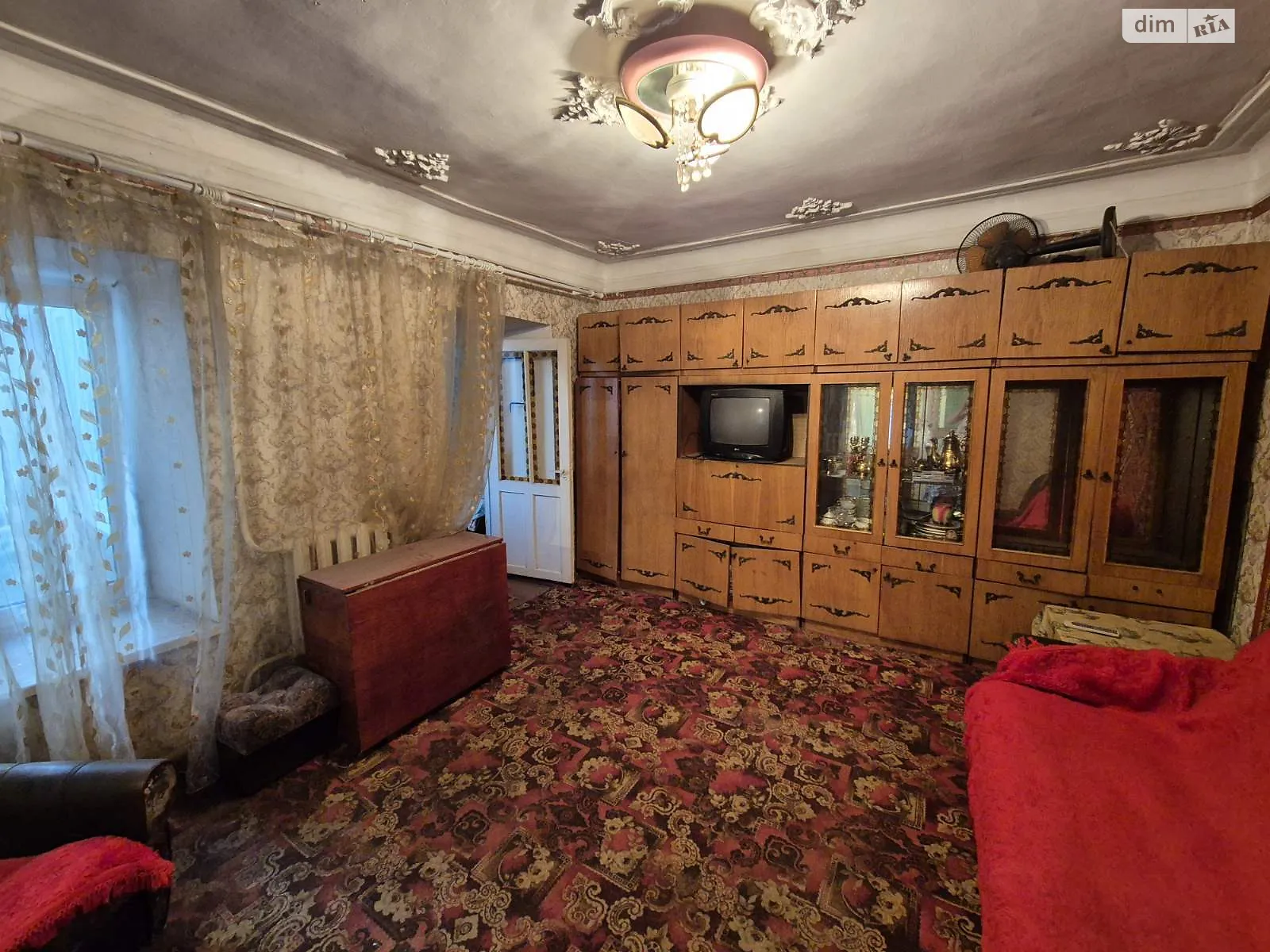 Продається 3-кімнатна квартира 46 кв. м у Одесі, вул. Сєрова, 23 - фото 1