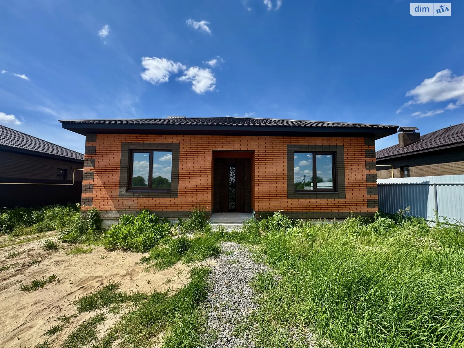 Продается одноэтажный дом 105 кв. м с балконом, цена: 69000 $ - фото 1