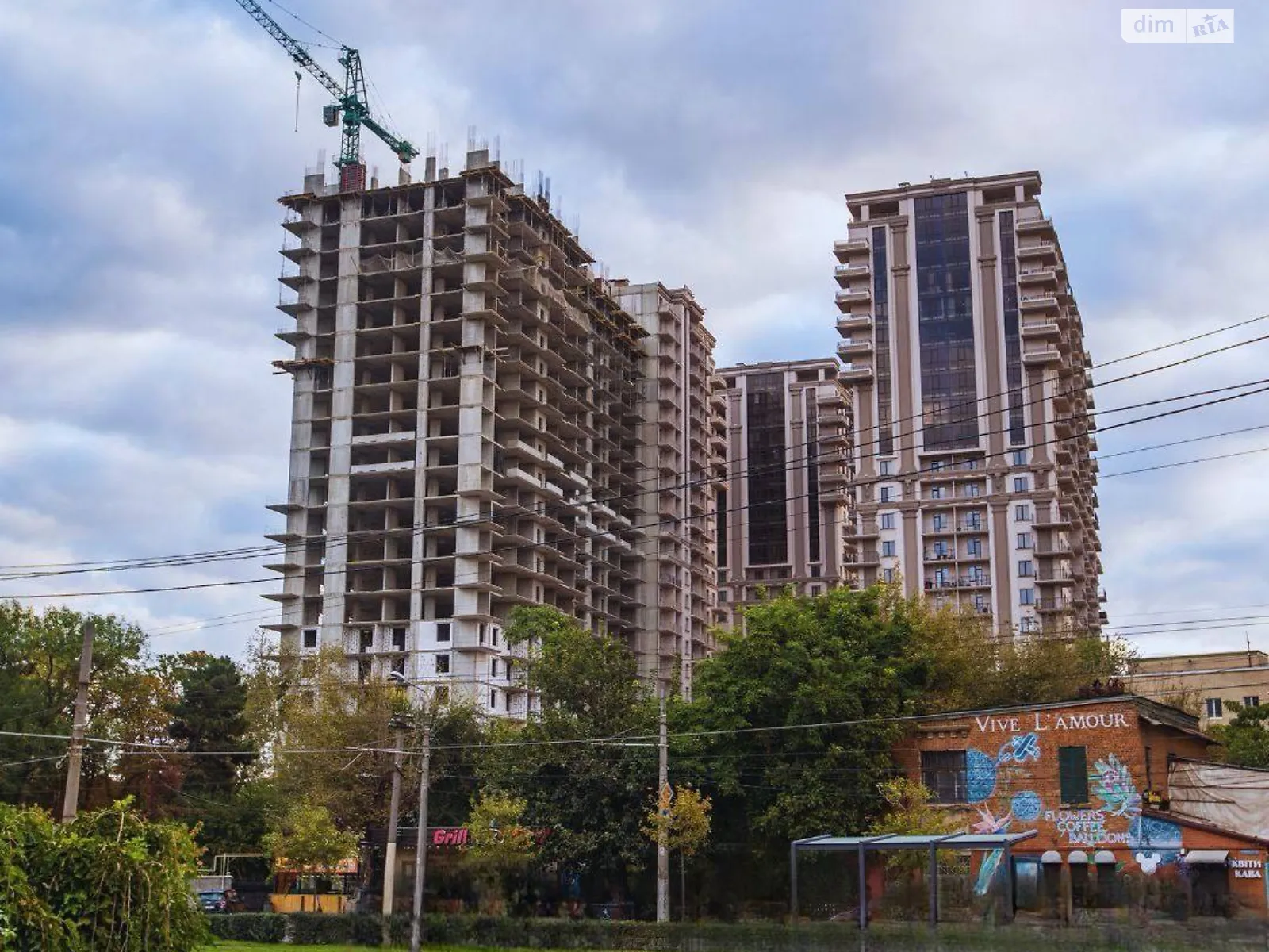 Продается 1-комнатная квартира 45.01 кв. м в Одессе, Фонтанская дор., 25Ж - фото 1