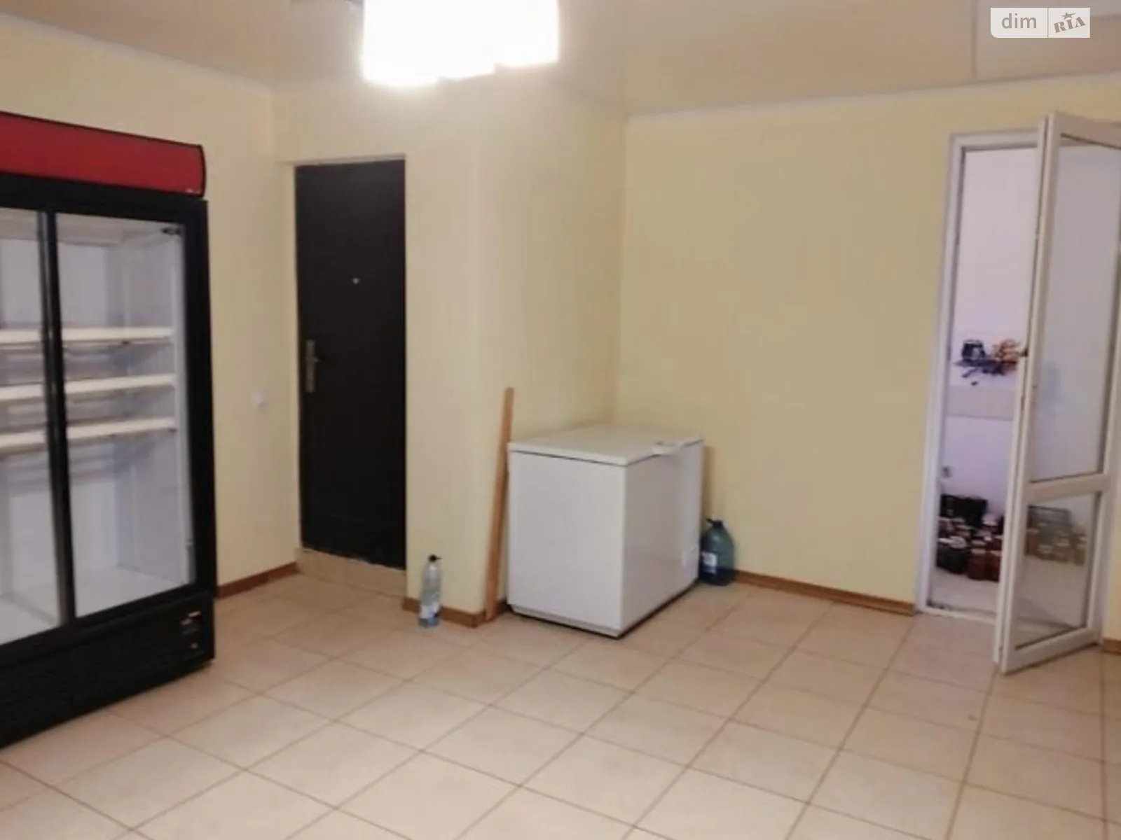 Продається приміщення вільного призначення 40 кв. м в 4-поверховій будівлі, цена: 22000 $ - фото 1