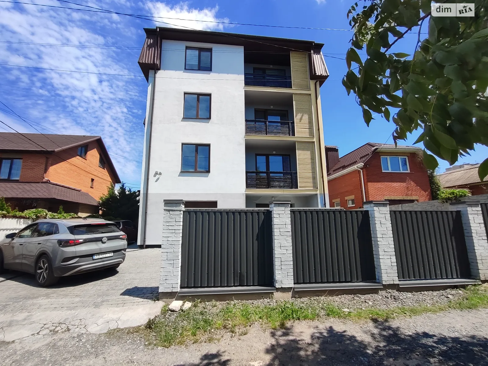 Продается 3-комнатная квартира 84.9 кв. м в Виннице, ул. Ивана Дзюбы(Академика Павлова) - фото 1