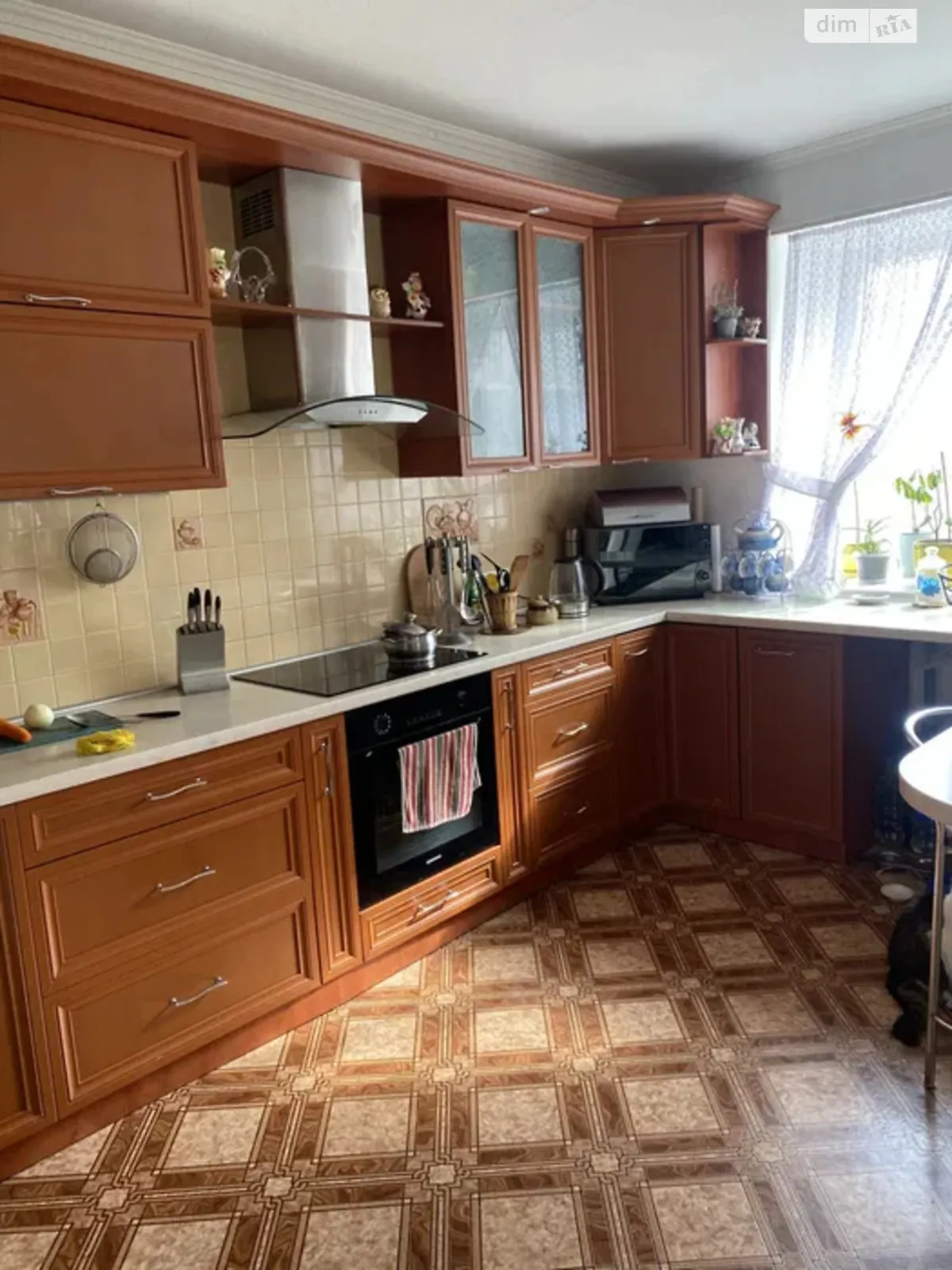 Продається 4-кімнатна квартира 115 кв. м у Києві, вул. Олевська, 3А - фото 1
