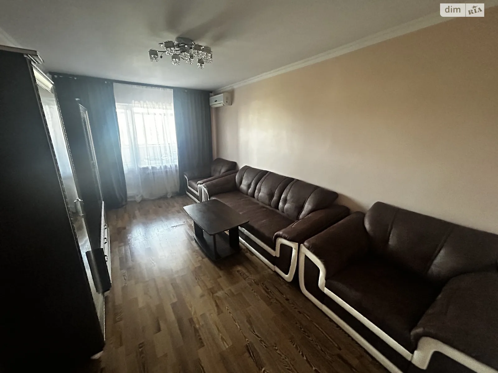 Продается 3-комнатная квартира 74.5 кв. м в Василькове, ул. Солнечная, 3 - фото 1