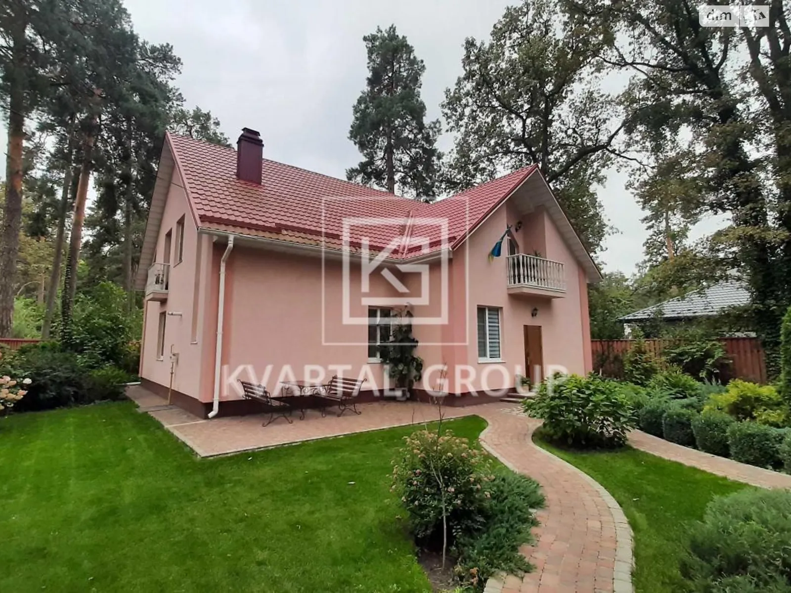 Продается дом на 2 этажа 231.3 кв. м с участком, цена: 266250 $ - фото 1