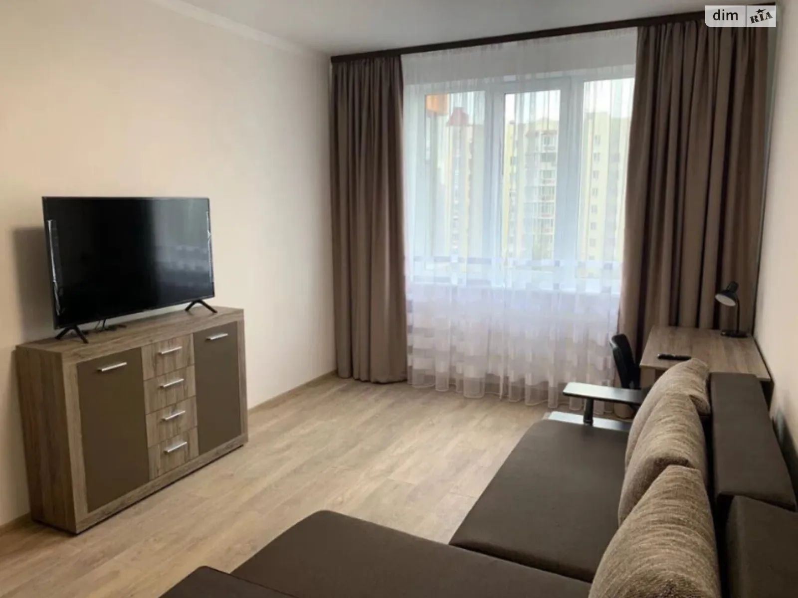 Продается 1-комнатная квартира 43 кв. м в Одессе, ул. Канатная, 122А - фото 1
