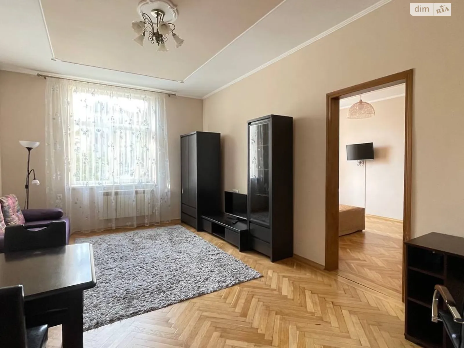 Здається в оренду 2-кімнатна квартира 62 кв. м у Львові, вул. Вузька, 8 - фото 1