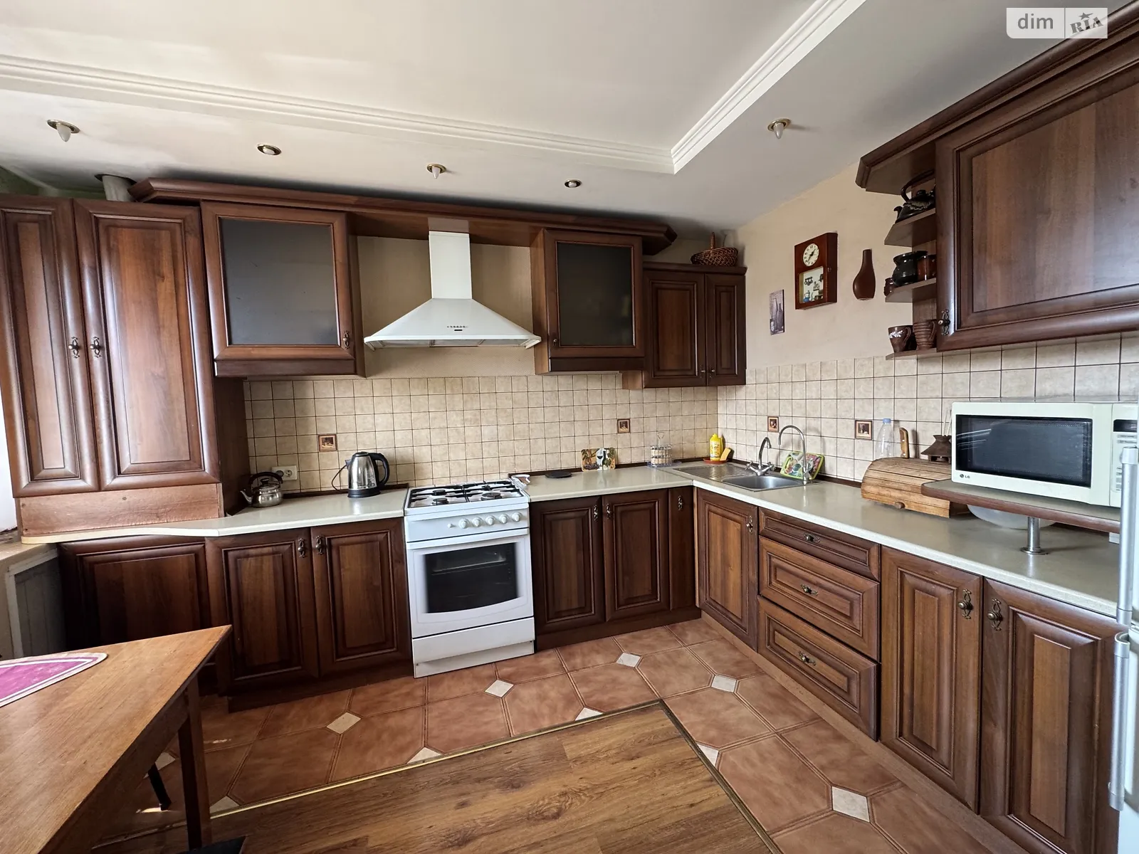 Продається 3-кімнатна квартира 88 кв. м у Хмельницькому, цена: 74500 $ - фото 1