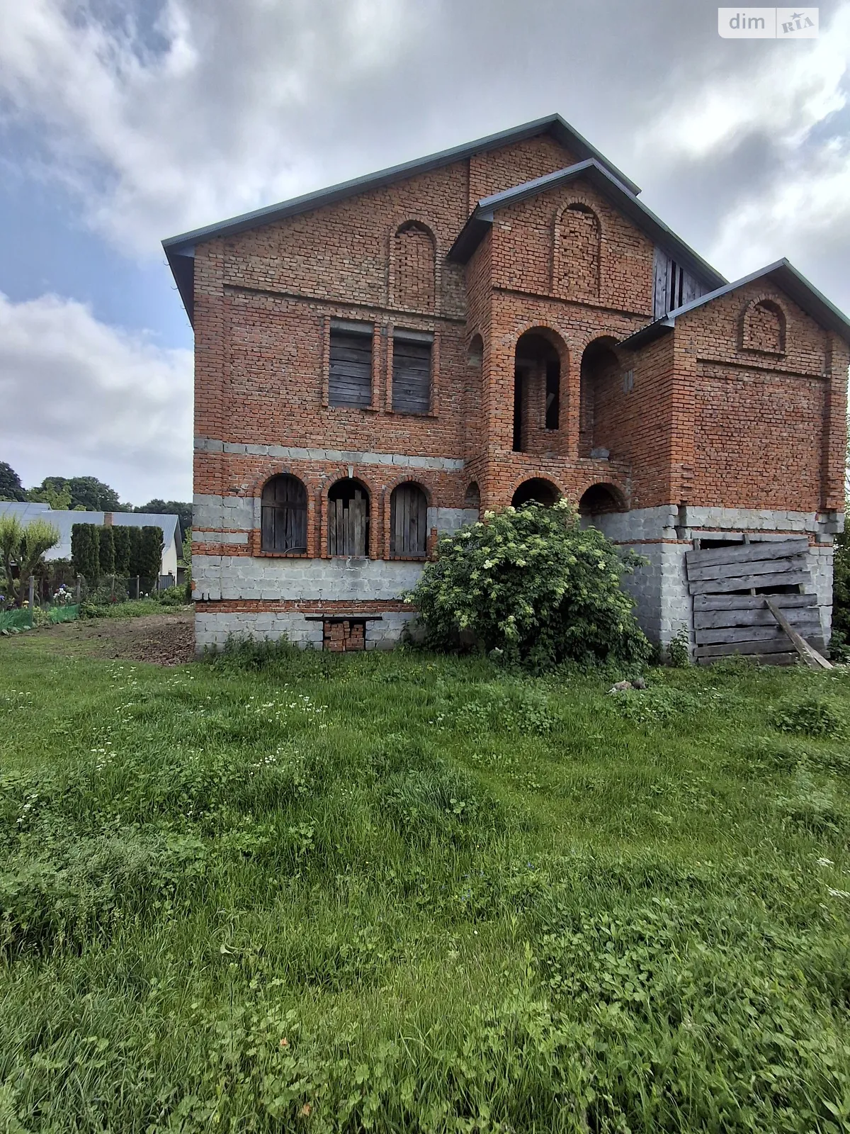 Продається будинок 3 поверховий 150 кв. м з верандою, цена: 22000 $ - фото 1