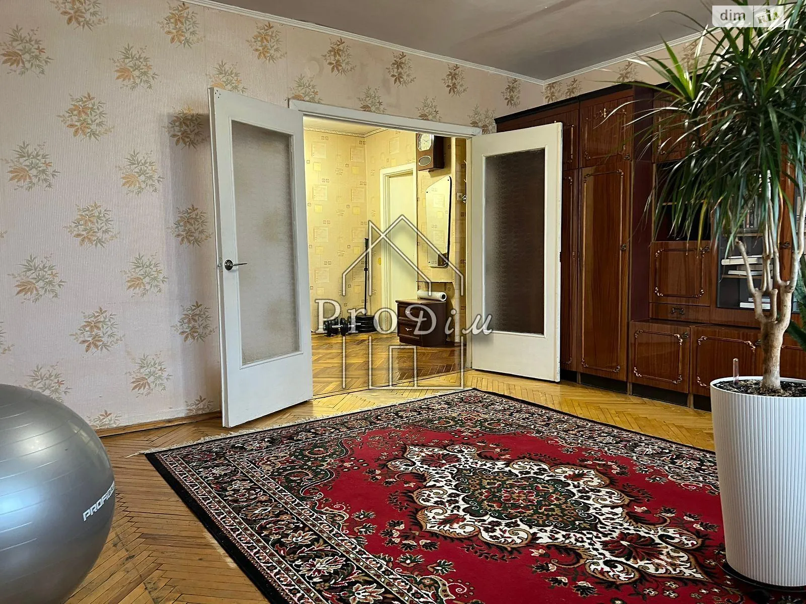 Продається 2-кімнатна квартира 77.1 кв. м у Києві, цена: 99999 $ - фото 1