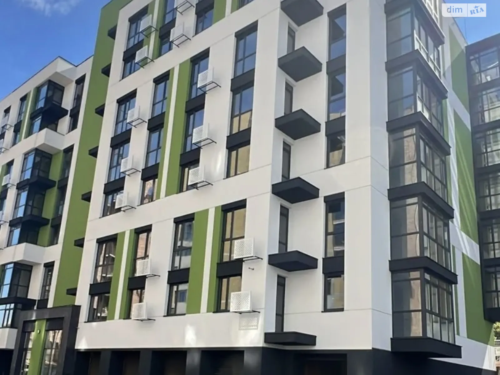 Продается 1-комнатная квартира 43 кв. м в Виннице, ул. Праведников мира(Максимовича) - фото 1