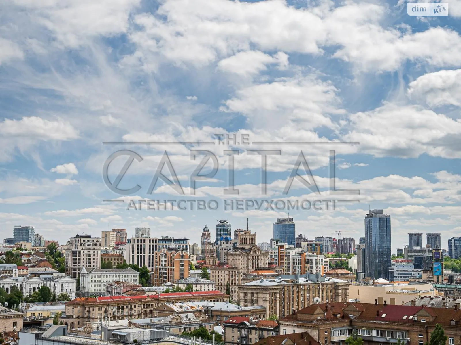 Здається в оренду офіс 233.5 кв. м в бізнес-центрі, цена: 4000 $ - фото 1