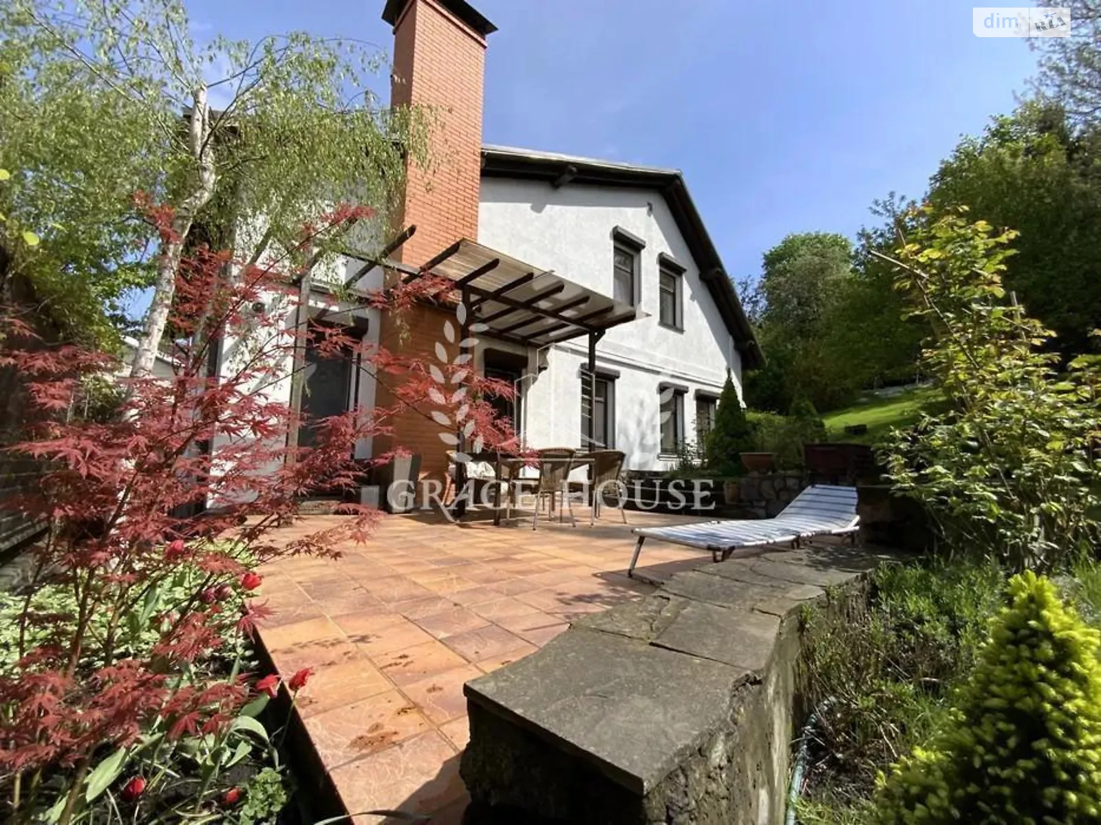 Сдается в аренду дом на 2 этажа 250 кв. м с бассейном, цена: 3500 € - фото 1