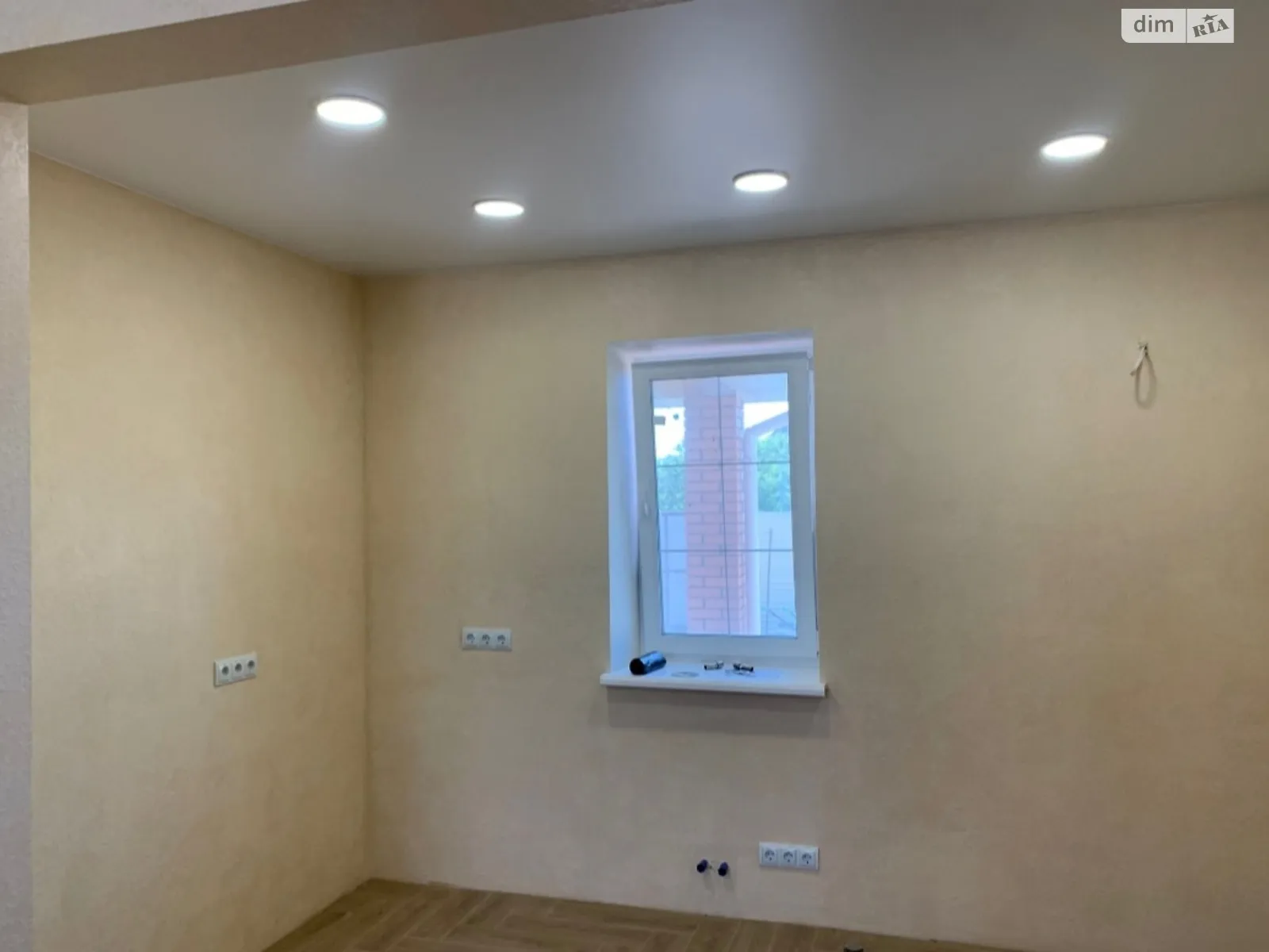 Продается одноэтажный дом 105 кв. м с баней/сауной, цена: 115000 $ - фото 1
