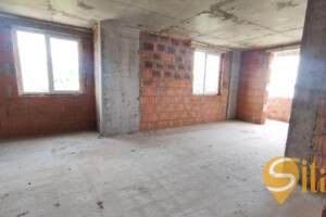 Продаж квартири, Львів, р‑н. Збоїща, Очеретяна вулиця