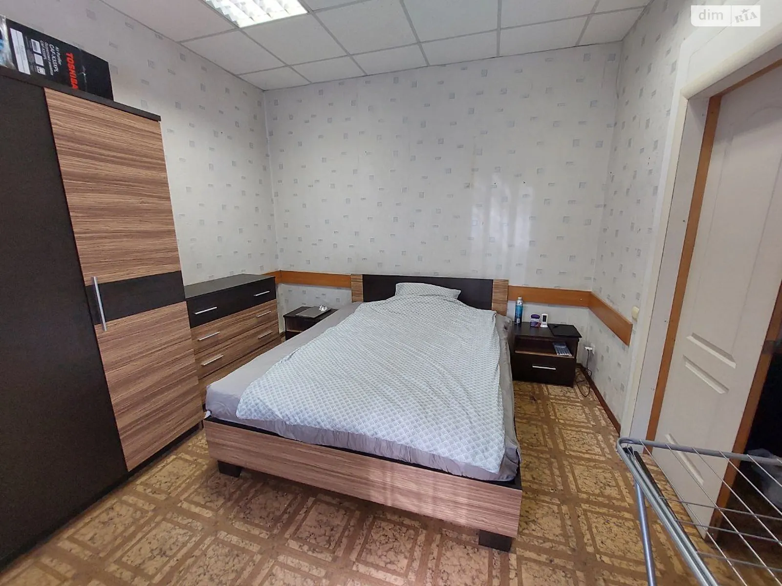 Продается 2-комнатная квартира 46 кв. м в Днепре, ул. Владимира Мономаха, 10 - фото 1