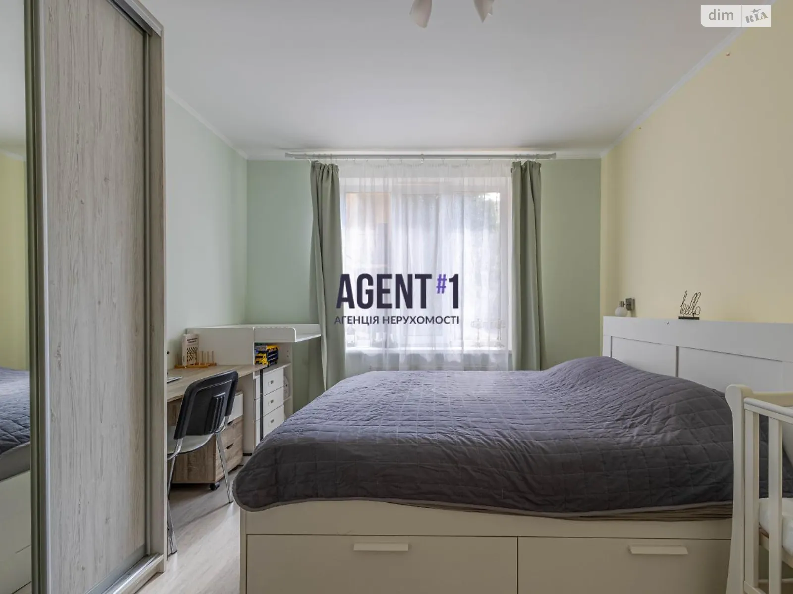 Продается 3-комнатная квартира 77.9 кв. м в Чайках, ул. Печёрская, 24 - фото 1