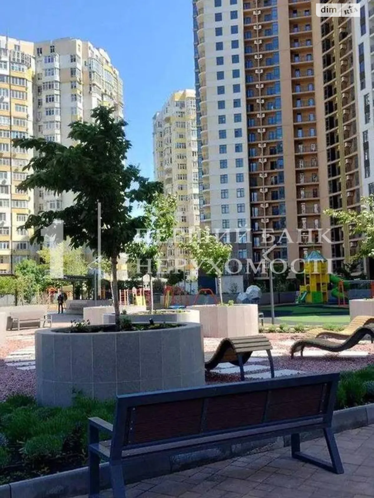 Продается 1-комнатная квартира 41 кв. м в Одессе, ул. Краснова, 3 корпус 67 - фото 1