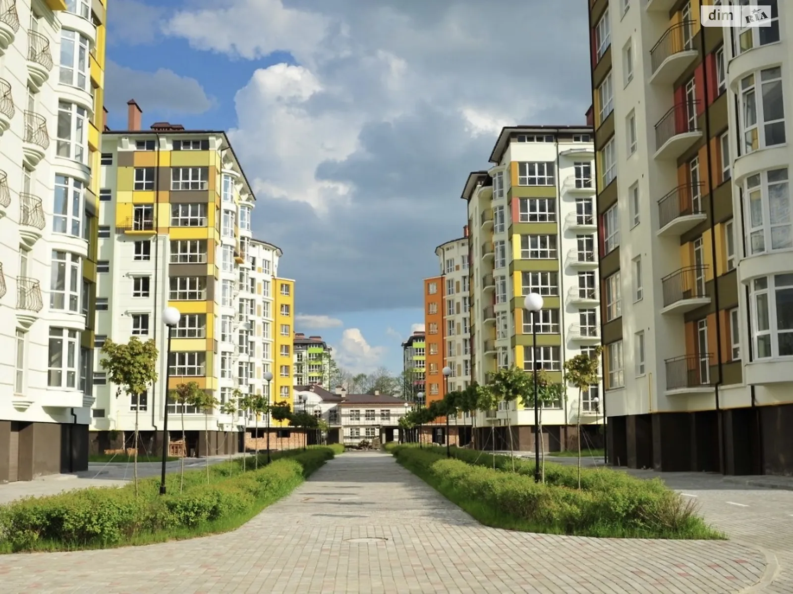 Продается 2-комнатная квартира 110 кв. м в Криховцах, ул. Слободская, 13 - фото 1